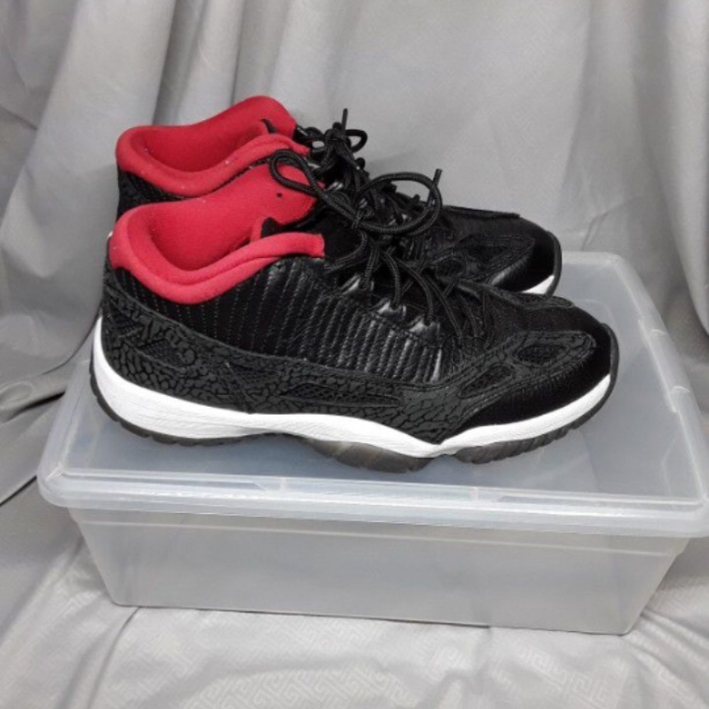Jordan 11